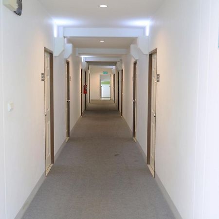 La Viva Hotel Buriram Eksteriør bilde