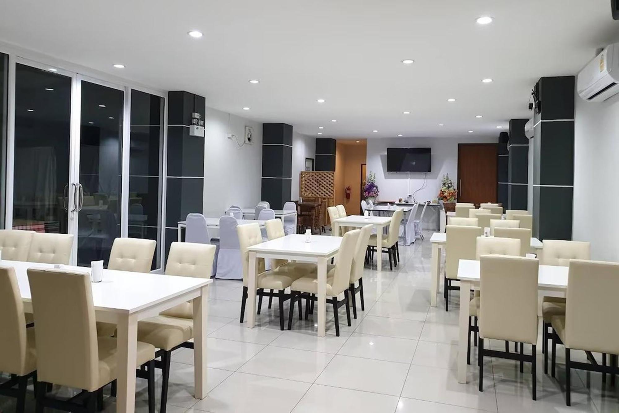 La Viva Hotel Buriram Eksteriør bilde
