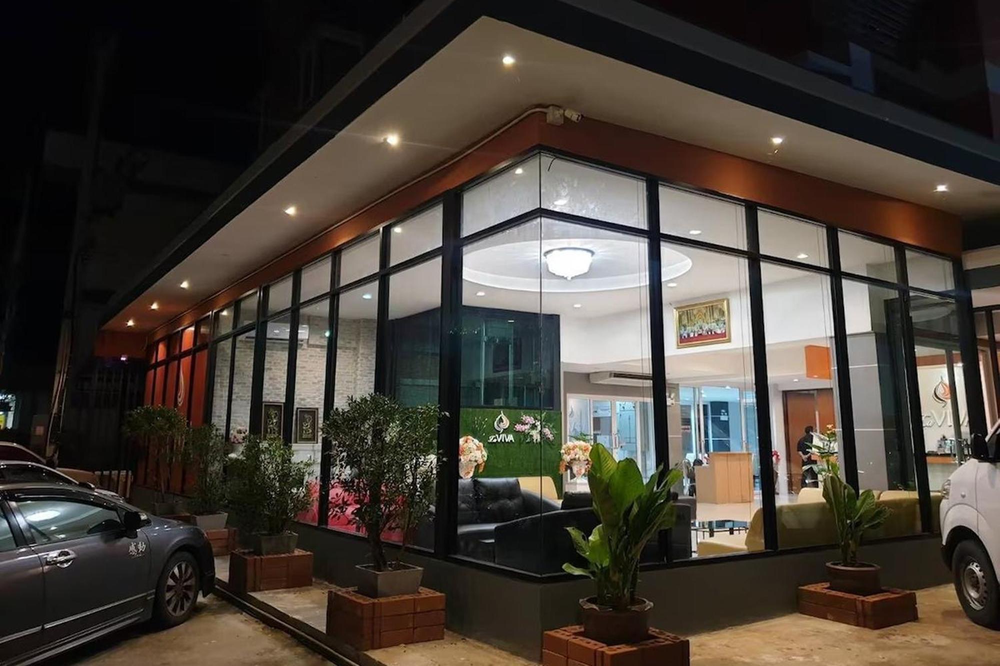 La Viva Hotel Buriram Eksteriør bilde